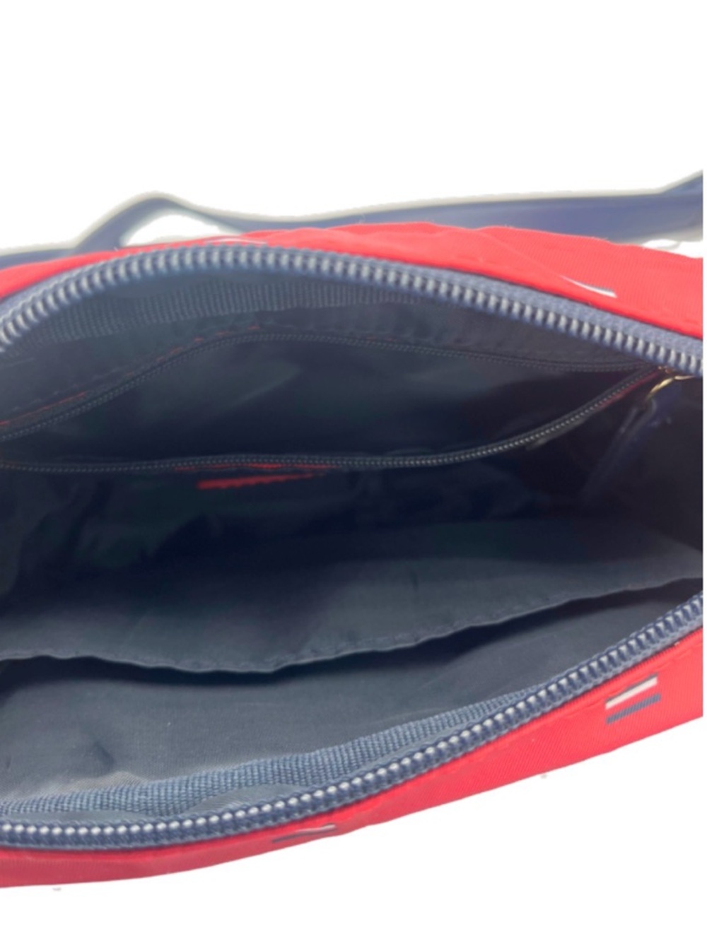 Tommy Hilfiger Red Nylon Belt Bag /Crossbody with Navy Trim - Picture 4 of 10